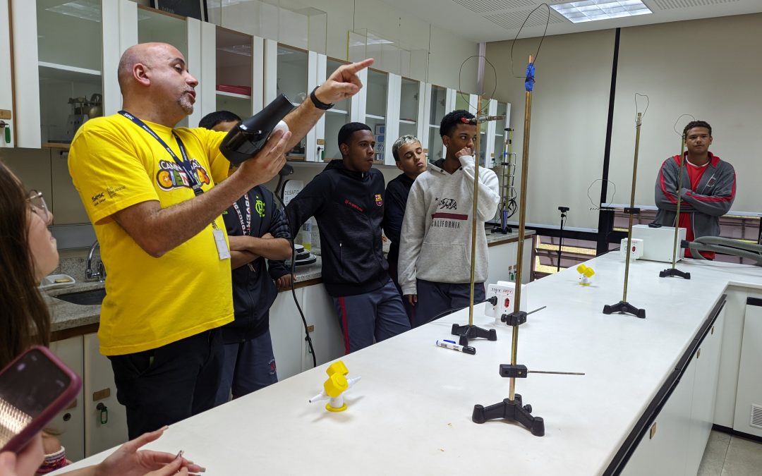 Jovens do Ensino Médio encaram desafios do Caminho das Ciências 